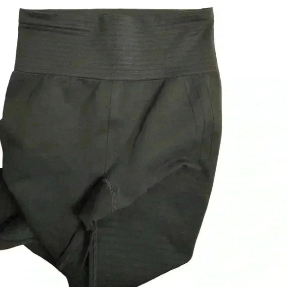 Athleta Women's High Waist Ribbed Knit Leggings Black Size S Ankle Length flawed - Picture 12 of 16
